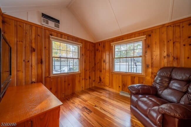 Building Photo - 215 Annisquam Rd