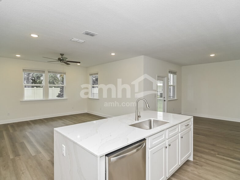 Building Photo - 96890 Blackrock Cv Wy