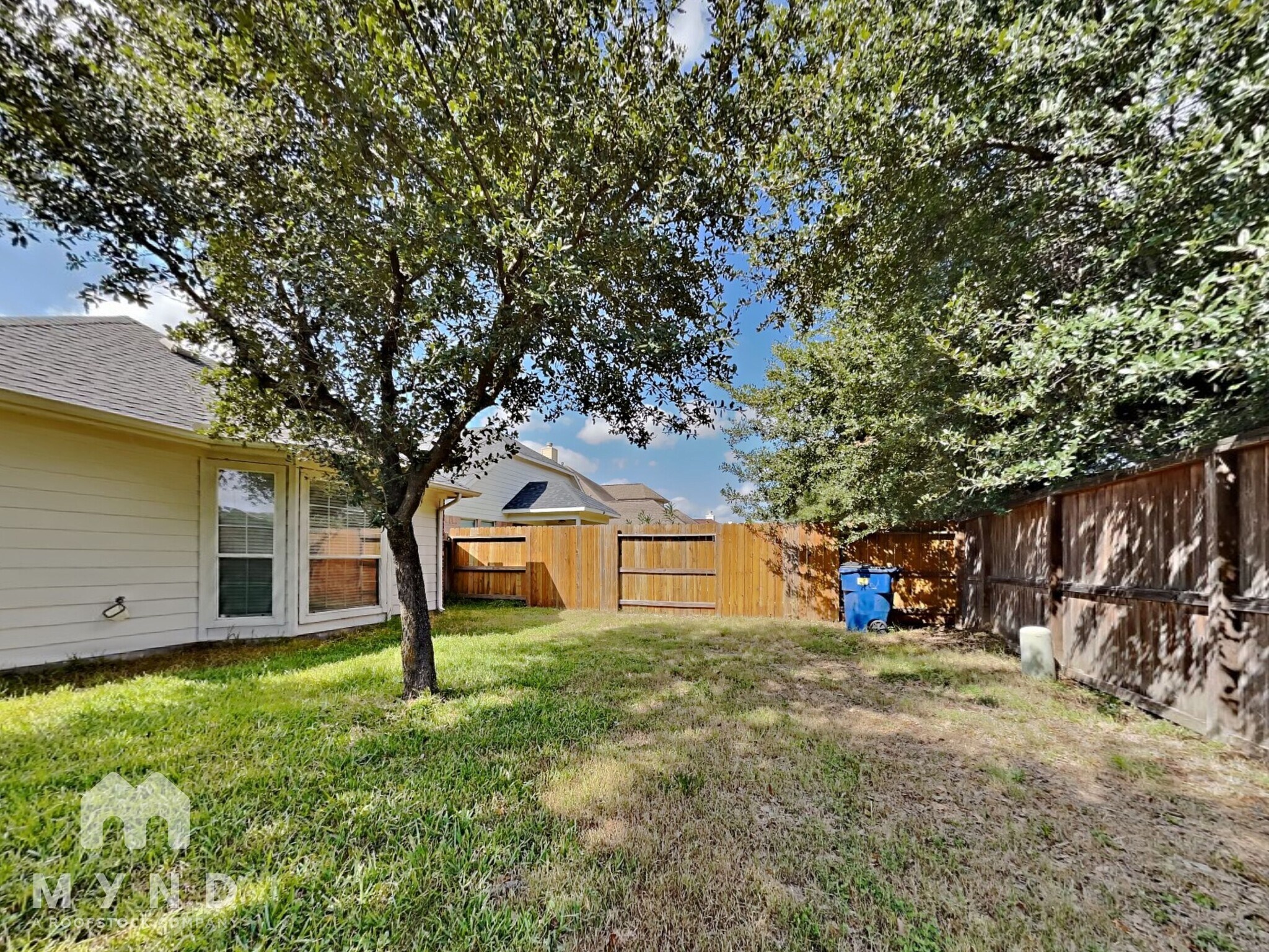 Building Photo - 22902 Creekside Gate Ct