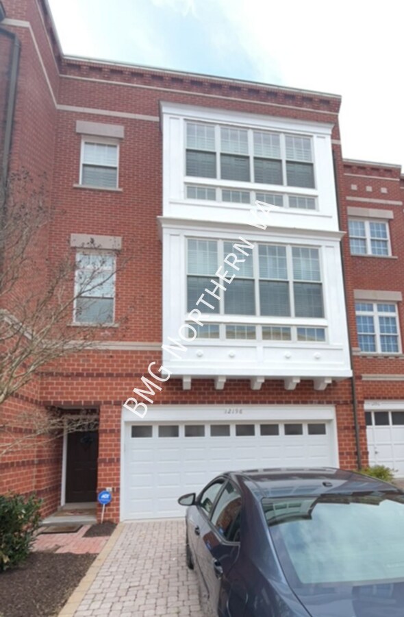 Building Photo - 12198 Chancery Station Cir