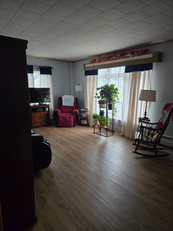 Building Photo - 17 Canal St