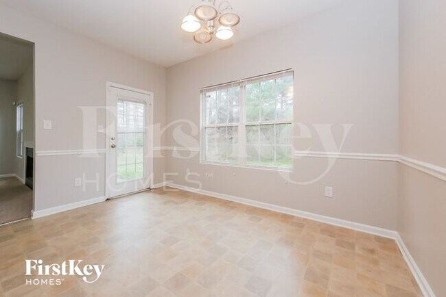 Building Photo - 5052 Pioneer Pkwy