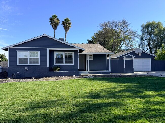 Primary Photo - 4832 Maureen Ln