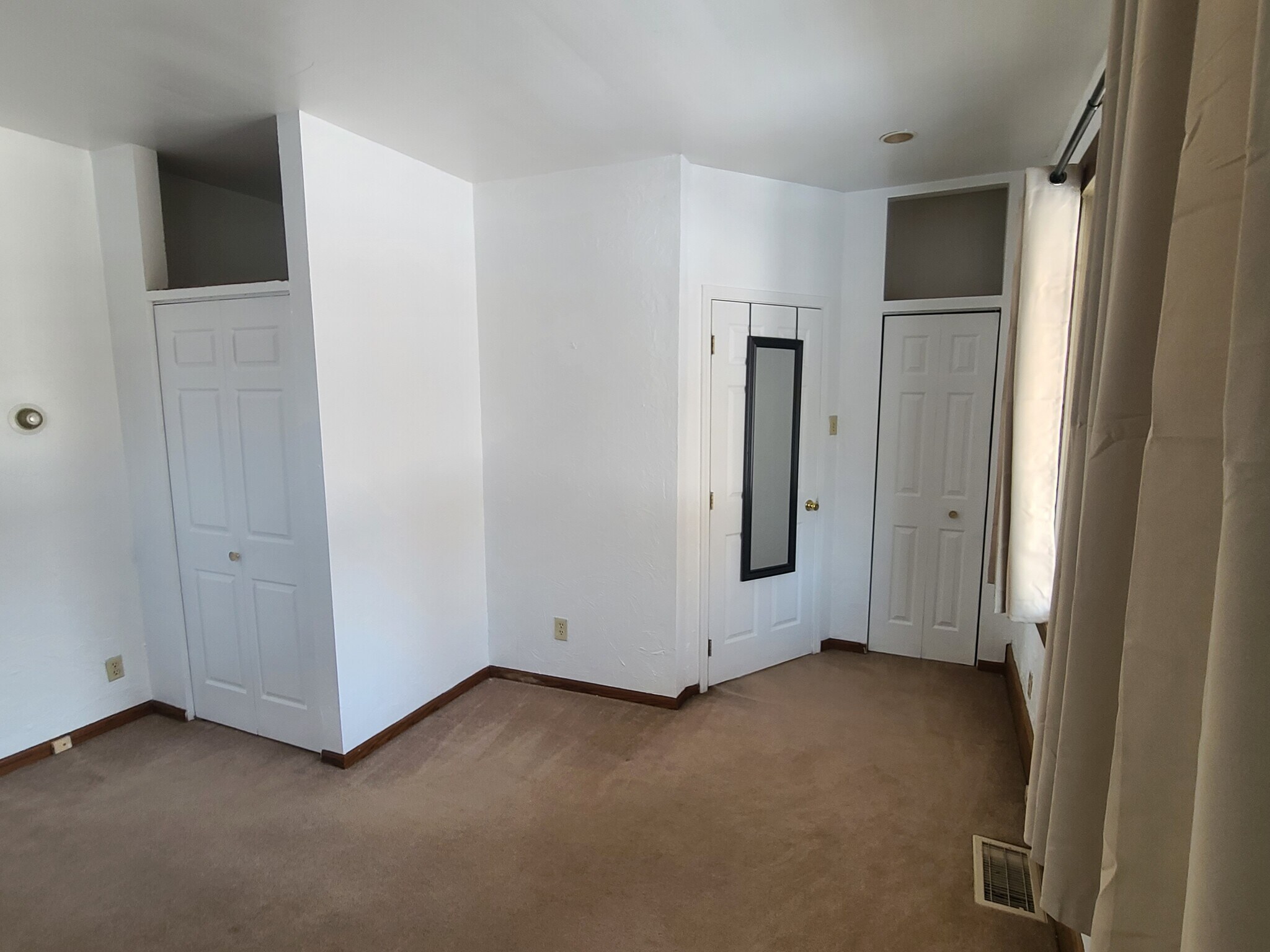 Bedroom closet, full length mirror and linen closet - 122 Edgerton Rd