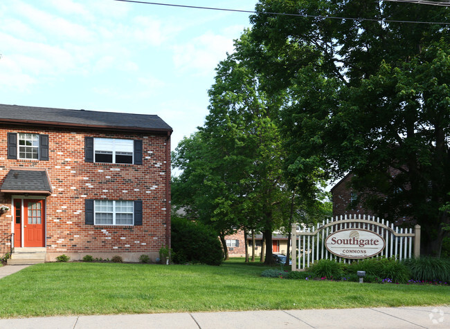 Building Photo - Southgate Commons