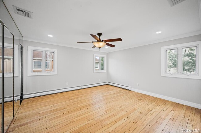 Building Photo - 1 Saratoga St