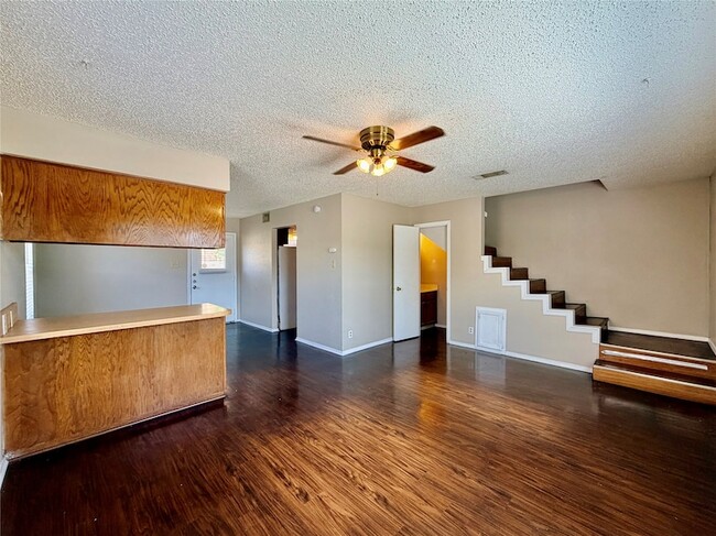 Building Photo - 3309 Fallmeadow St