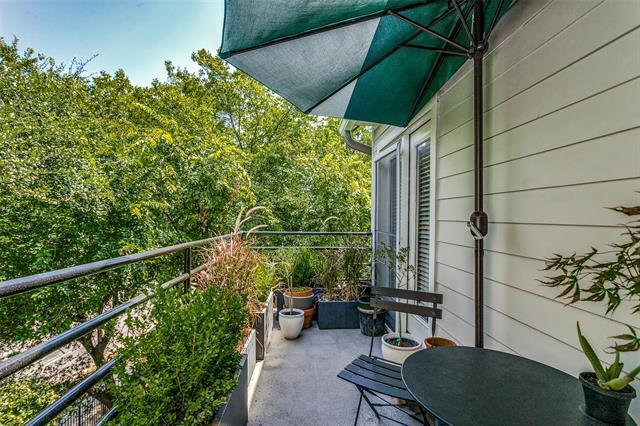 Building Photo - 4111 Cole Ave