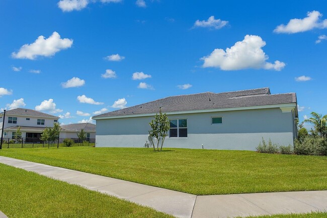 Building Photo - 5703 Lodgepole Ln