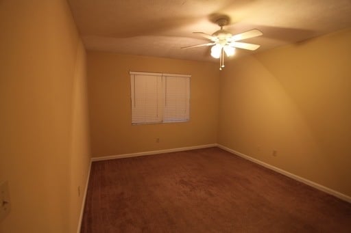 Building Photo - Cedar Chase 3 Bedrooms