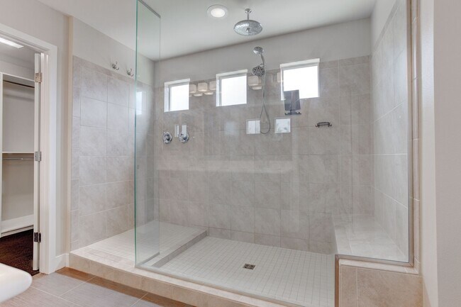 Building Photo - 9020 Nopah Peak Ct