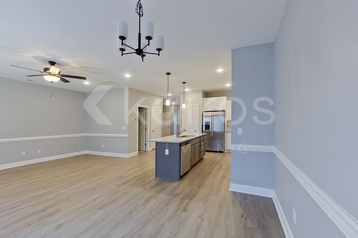 Building Photo - 3717 Oak Leaf Wy