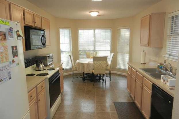 Building Photo - 3001 Green Vista Ct