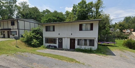 Building Photo - 147 Bradley St