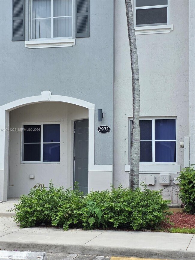 Building Photo - 2973 SE 15th Terrace