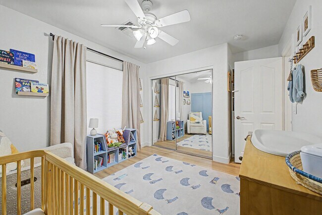 Building Photo - 15923 W Marconi Ave