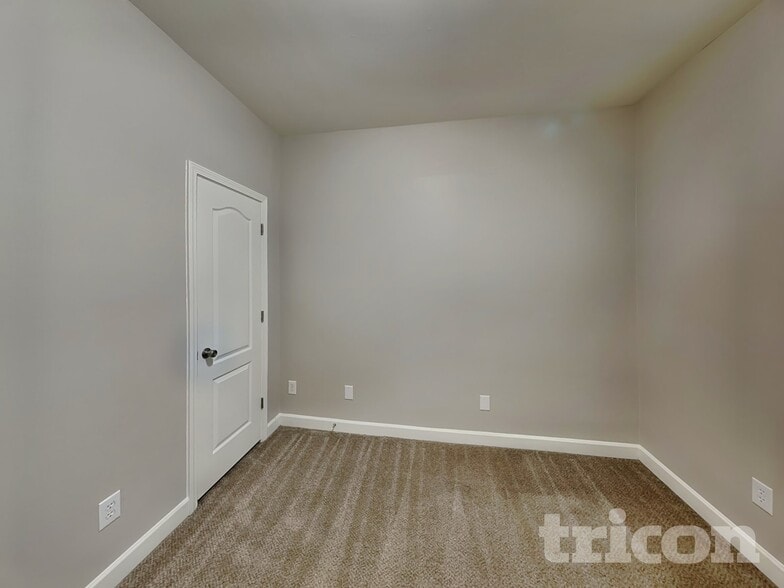 Building Photo - 12405 Walden Lea Dr