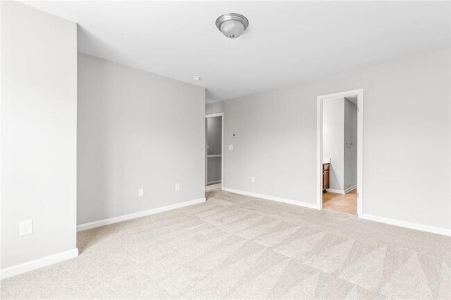 Building Photo - 5612 Moresby Ct