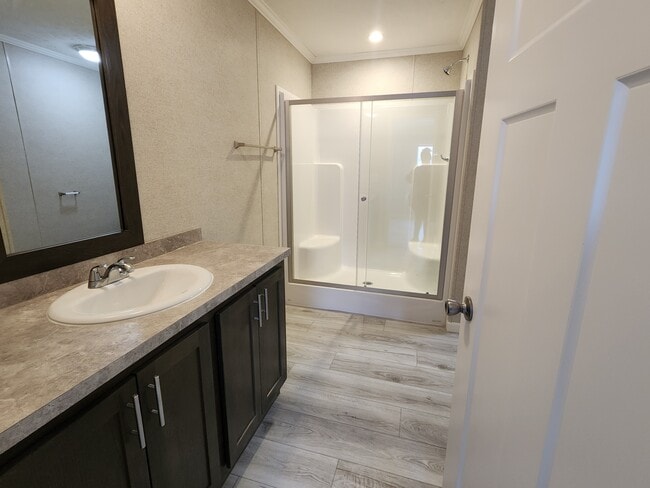 Building Photo - 5695 Windjammer Ct