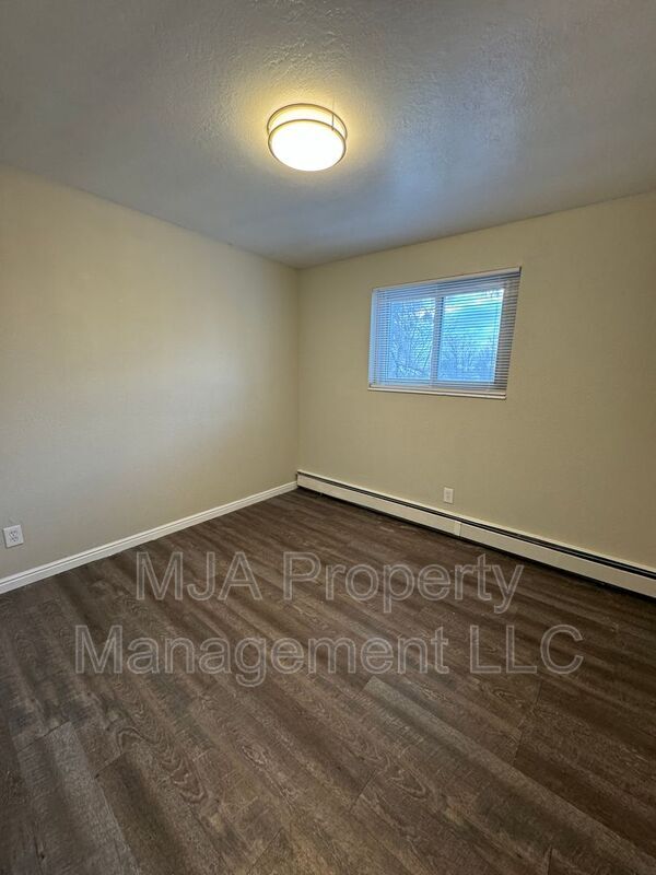 Building Photo - 1154 S 800 W
