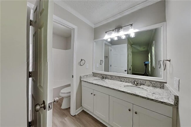 Building Photo - 2890 Williams Farm Dr