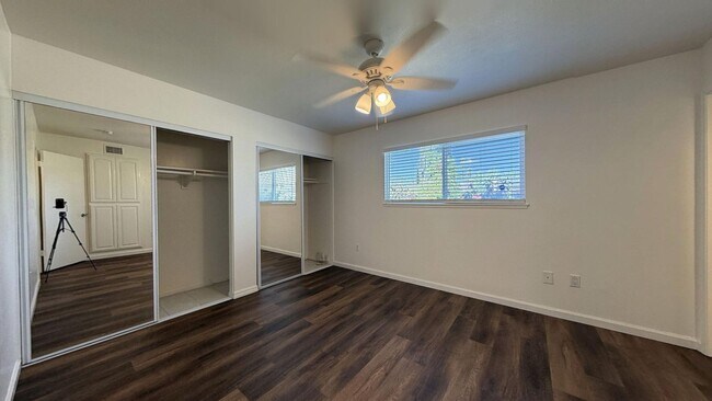Building Photo - 539 Hidalgo Ave