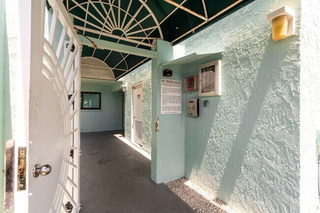 Building Photo - 1700 Commodore Blvd
