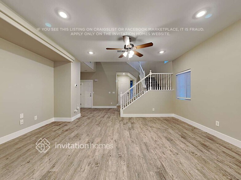 Building Photo - 9137 Horizon Mist Ave