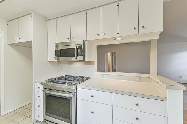 Building Photo - 8419 Stroud Dr