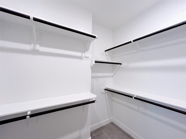 Building Photo - 29847 Longleaf Grv Ln