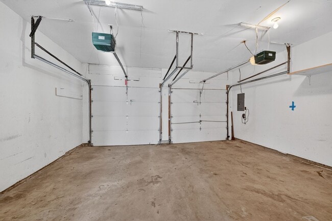 Building Photo - 14 Braxton Dr