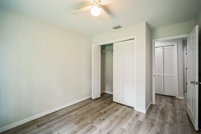 Building Photo - Charming New 3BED-2BATH Apartment in Bartow FL