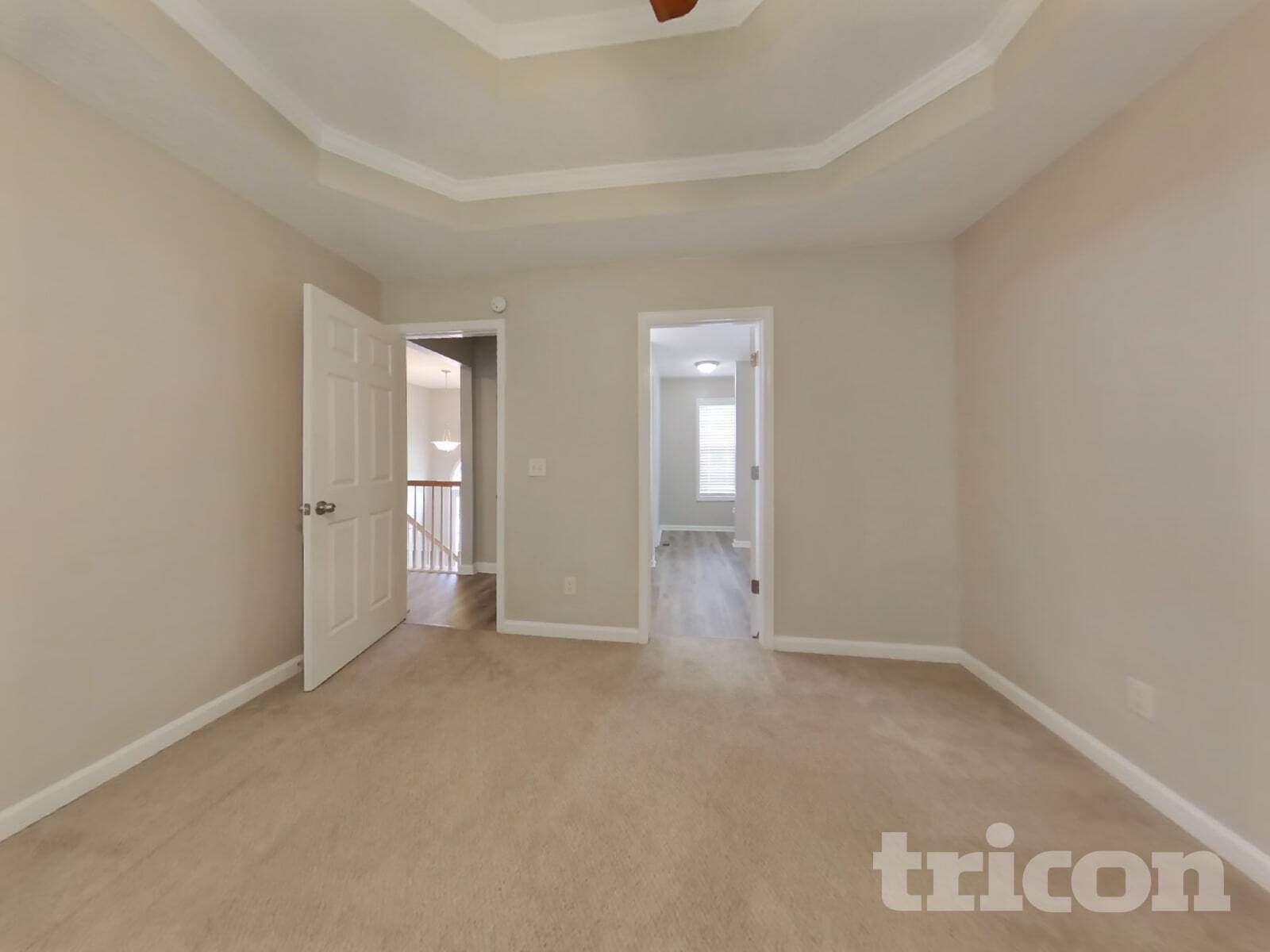 Building Photo - 219 S Red Oak Way