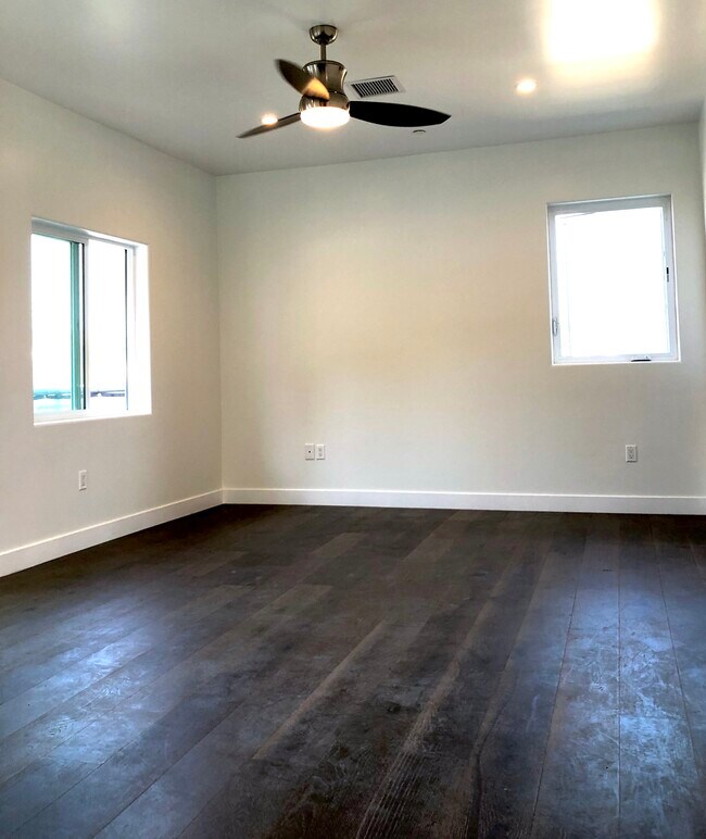 Second bedroom - 2154 Fargo St