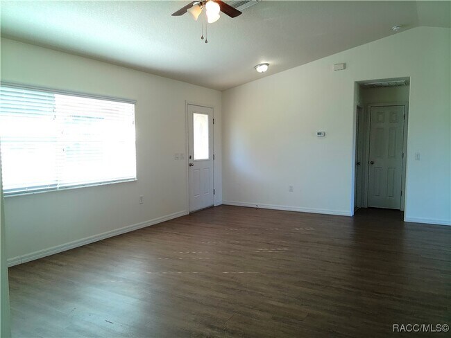 Building Photo - 137 N Independence Hwy