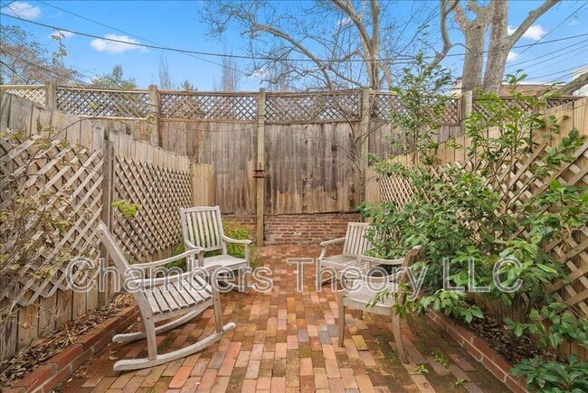 Building Photo - 1343 28th St NW