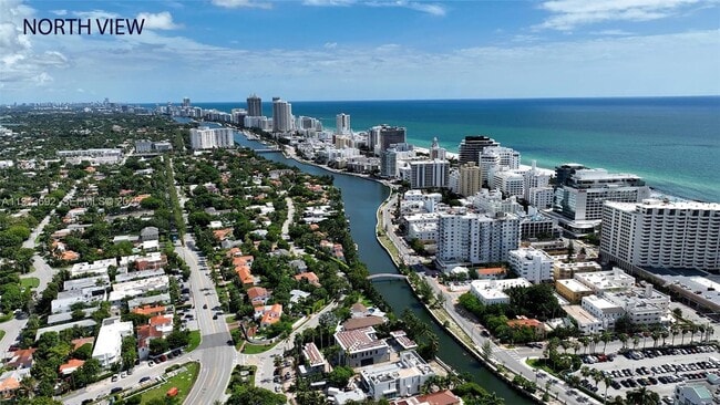 Building Photo - 2600 Collins Ave