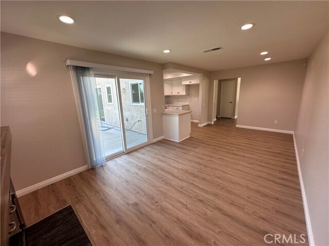 Building Photo - 10279 Candlewood St