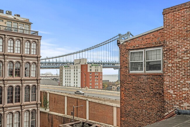 Building Photo - 104 Arch St