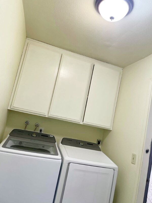 Building Photo - 127 Tiger Ln