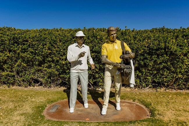 Building Photo - Luxury Home located in Henderson