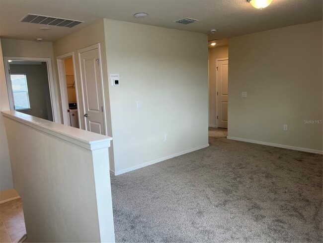 Building Photo - 2007 Alluring Ln