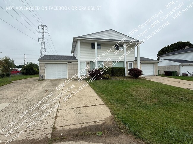 Building Photo - 5441 Patricia Ave