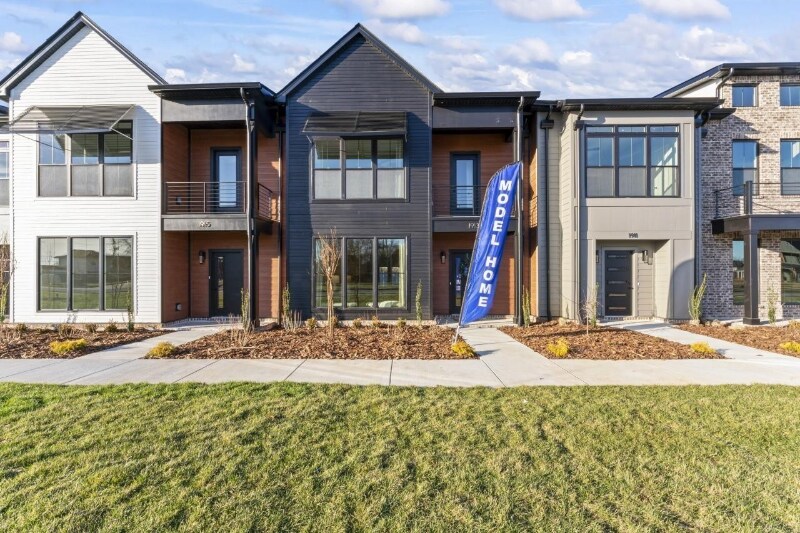 Building Photo - 2128 Gracie Bug Lp