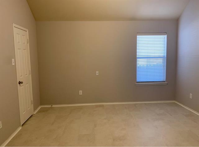 Building Photo - 15721 Wheelhorse Trail