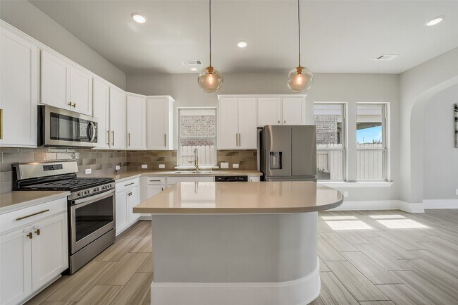 Building Photo - 23219 Penstemon Trail