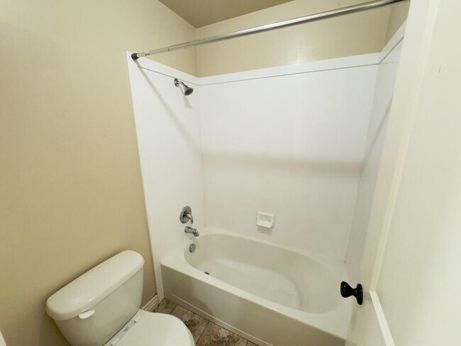 Building Photo - 1078 Cinnamon Ridge Dr