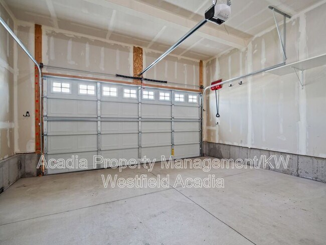 Building Photo - 1945 N 4260 W