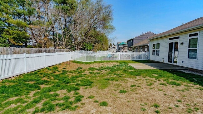 Building Photo - 4110 Ivanhoe St