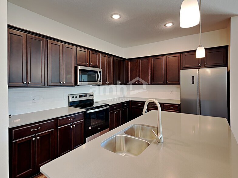 Building Photo - 1026 Summer Stone Lp